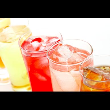 トラットリア クアトロ ラガッツィは飲み放題コースもご用意しております